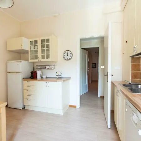 Modern In De Angeli ميلان